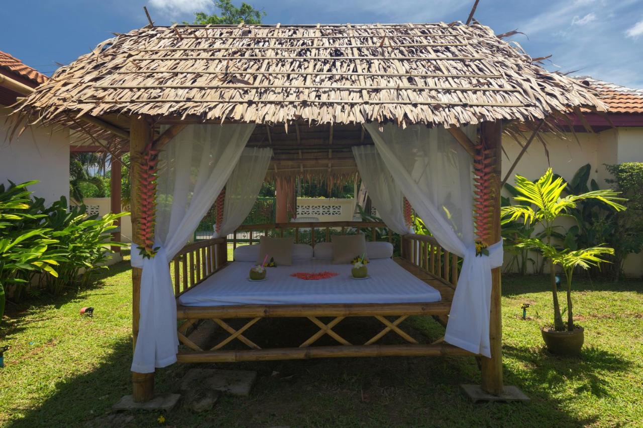 Sansuko Ville Panwa Beach Exterior foto